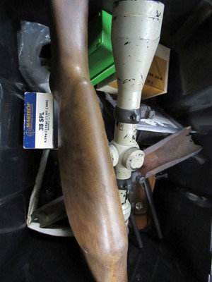 Lot 1152 - Box of shooting accessories inc. pistol grip...