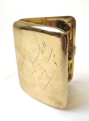 Lot 593 - A 9ct gold presentation cigarette case. Approx....