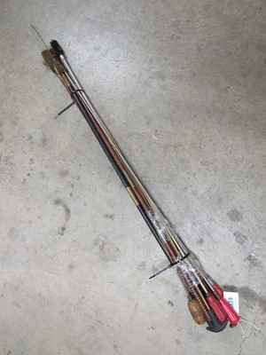 Lot 1324 - Bundle of rifle and shotgun cleaning rods inc....