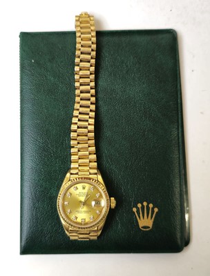 Lot 595 - A ladies 18ct gold Rolex Oyster Perpetual...