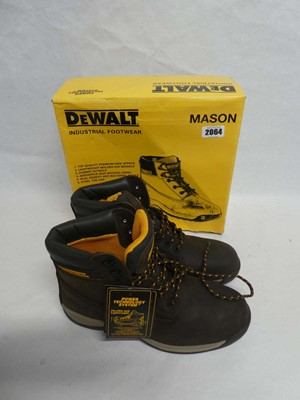 Lot Boxed pair of DeWalt Mason steel toe safety...