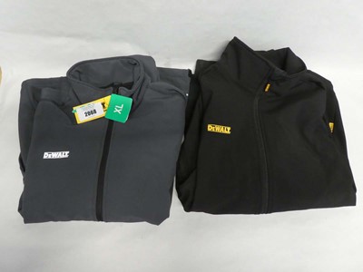 Lot 2 men's DeWalt water resistance work jackets...