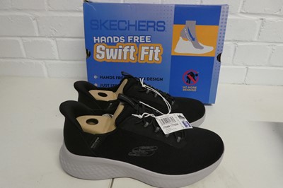 Lot 1317 - Boxed pair of men's Skechers hands free swift...