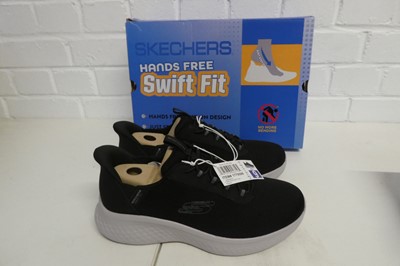 Lot 1318 - Boxed pair of men's Skechers hands free swift...