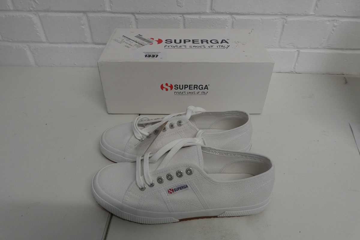 Lot 1337 - Boxed pair of unisex Superga shoes in white...