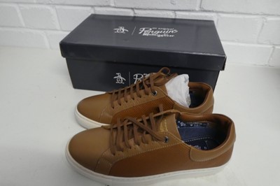 Lot 1349 - Boxed pair of mens Penguin paxton trainers in...