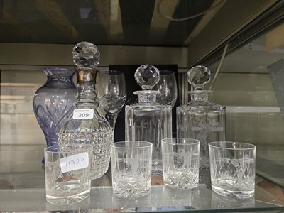 Lot 309 - An assortment of glassware to include...