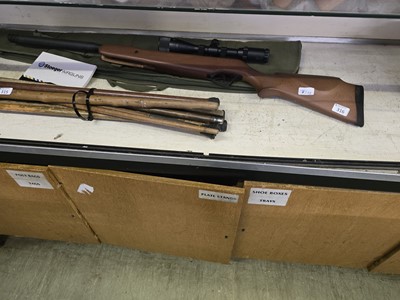 Lot 316 - A Stoeger model X20 0.22 air rifle with scope...