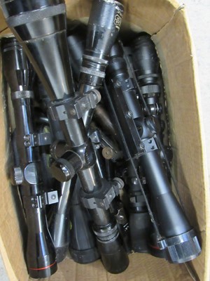 Lot 1218 - Box containing 16 various scopes