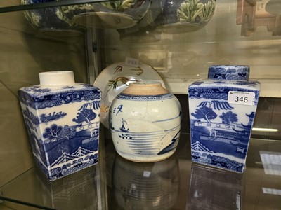 Lot 346 - An assortment of four oriental style ceramic...