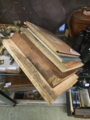 Lot 362 - A small assortment of horse related books to...