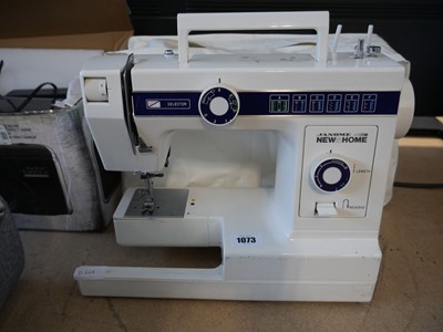 Lot 1073 - Janome New Home sewing machine