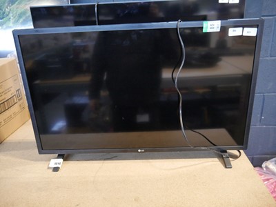 Lot 1014 - LG 32" TV with stand, remote and box, model...