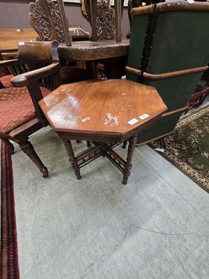 Lot 89 - An Edwardian octagonal topped table with...