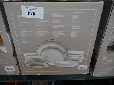 Lot 1125 - Boxed Over & Back dinner ware set