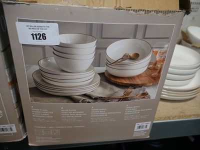 Lot 1126 - Boxed Over & Back dinner ware set