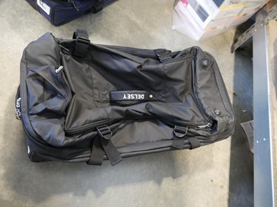 Lot 1226 - Delsey luggage bag in black