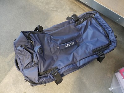 Lot 1227 - Delsey luggage bag in navy