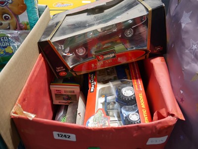 Lot 1242 - Box of vintage model cars incl. Burago Jaguar...