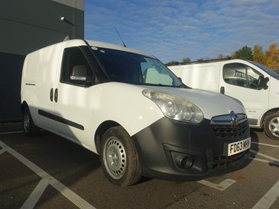 Lot 4002 - (FD63 MHV) 2014 Vauxhall Combo 2300 L2H1 CDTI...