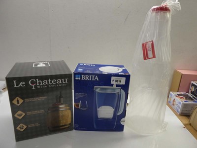 Lot 3515 - Britta glass water filter jug, Le Chateau wine...