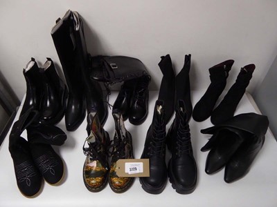 Lot 3725 - 9 pairs of ladies boots of various styles and...