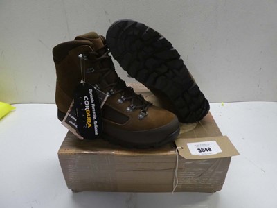 Lot 3548 - Iturri men's Size 9 boots