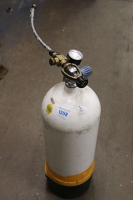 Lot 1358 - 15L air cylinder with filling adaptor