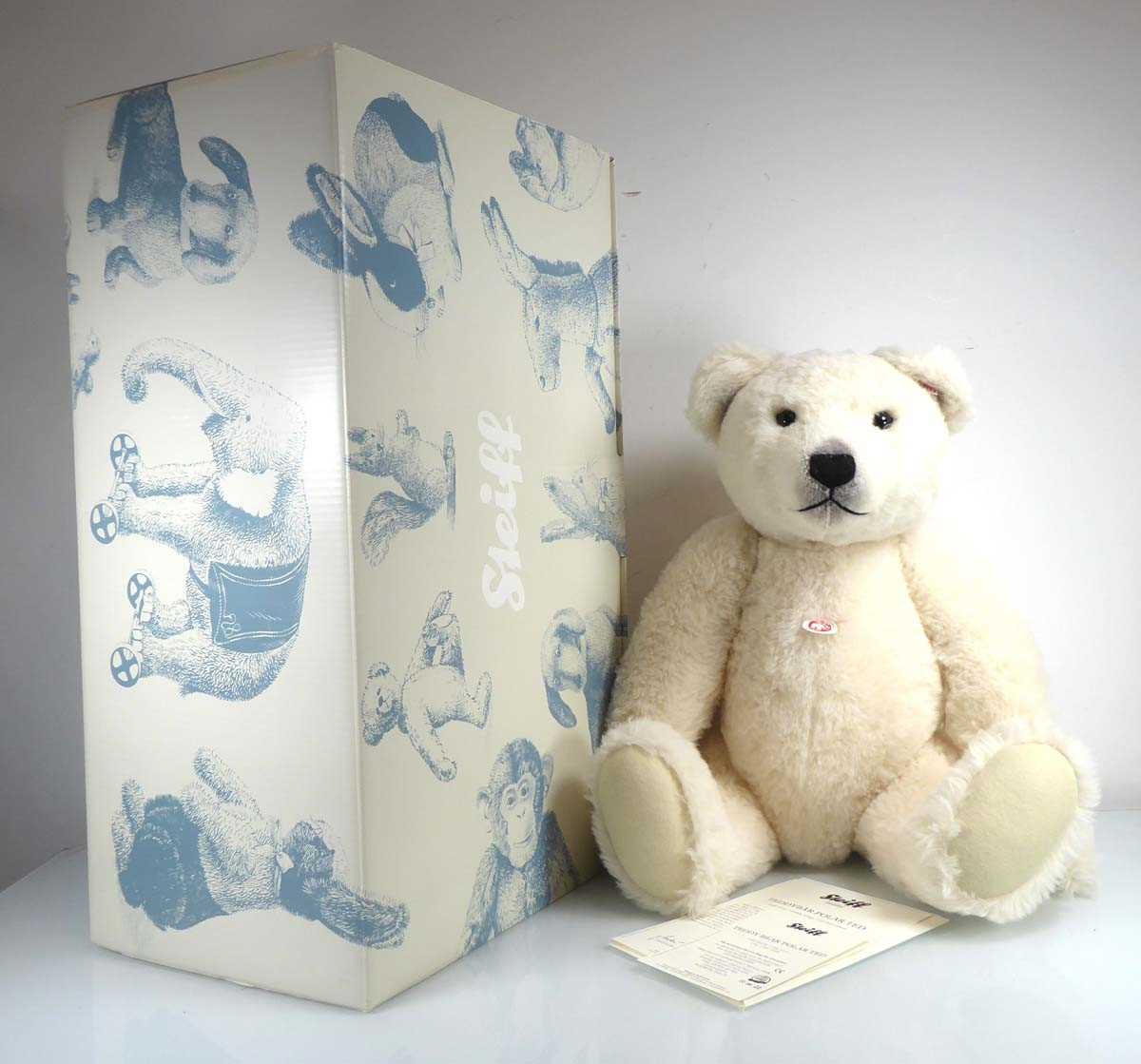 Lot 151 - A limited edition Steiff bear 'Polar Ted', h....