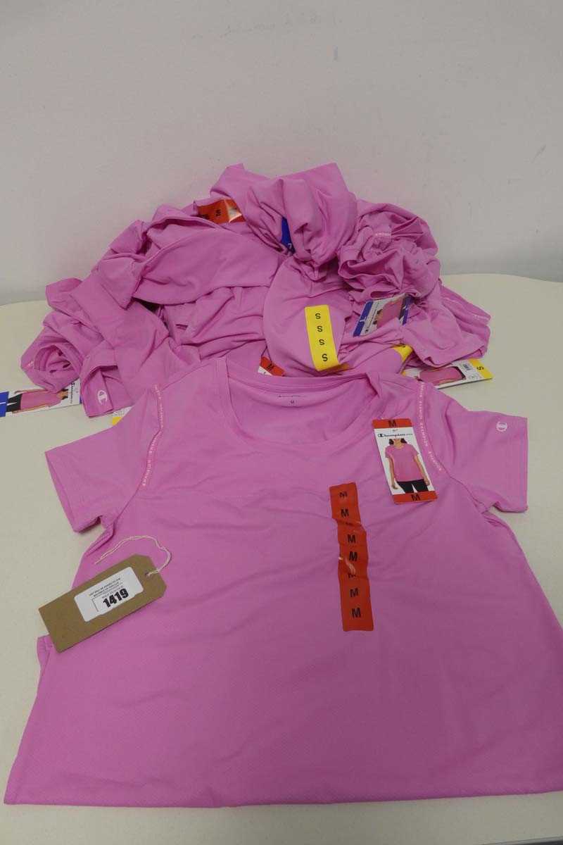 Lot 1419 - Approx. 15 ladies Champion t-shirts