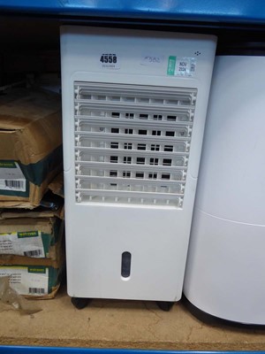 Lot 4558 - 240v dehumidifier