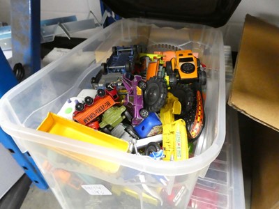 Lot 2537 - 4 boxes containing various diecast vehicles