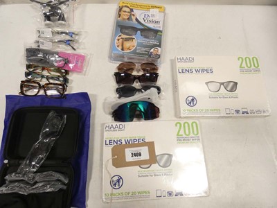 Lot 2409 - Various sunglasses and reading glasses (some...