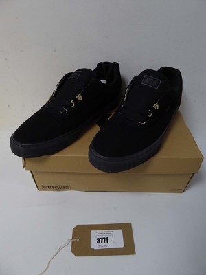 Lot 3771 - Boxed pair of Etnies Joslin vulc trainers,...