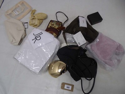 Lot 3829 - Selection of various bags