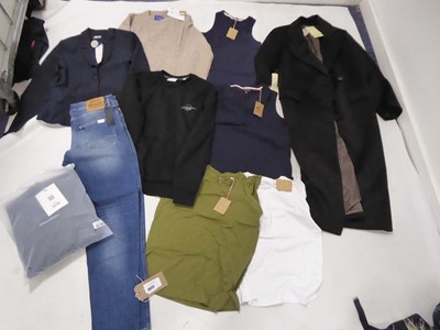 Lot 3832 - Selection of clothing to include Jack & Jones,...