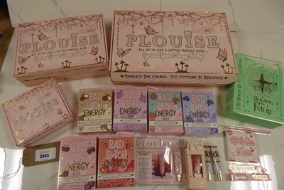 Lot 3945 - Selection of PLouise cosmetics plus gift boxes