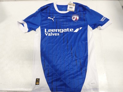 Lot 2076 - Chesterfield FC football shirt bearing...