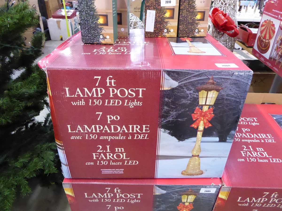 Lot 2004 - 7" outdoor LED light up Christmas themed lamp...