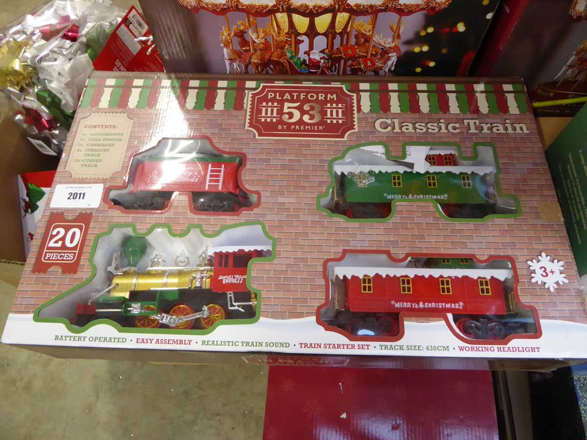 Lot 2011 - 'Platform 53', 20 piece Christmas train set