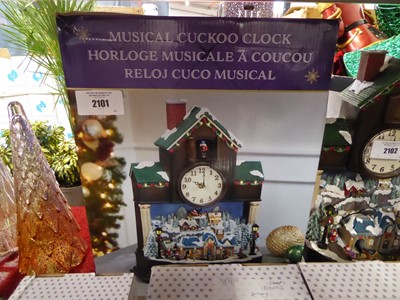 Lot 2101 - Christmas themed musical cuckoo clock