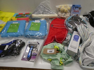 Lot 3695 - Pet coats, toys, Halti, cooling pads, cat...