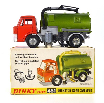 Lot A Dinky 451 Johnston road sweeper, boxed