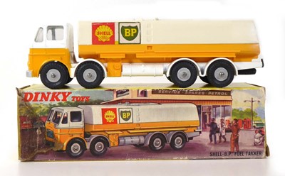 Lot A Dinky 944 Shell BP fuel tanker, boxed