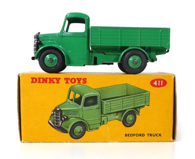 Lot A Dinky 411 Bedford truck, green, yellow box