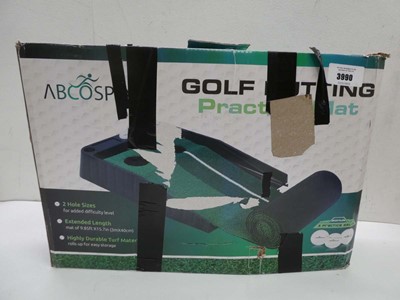 Lot 3990 - Golf putting practice mat