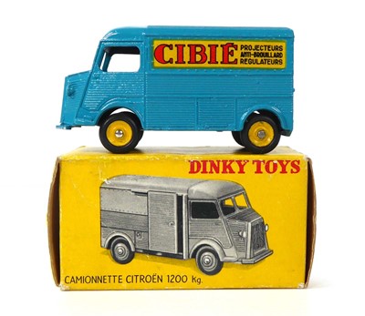 Lot A French Dinky 561 Camionette Citroen 1200kg...