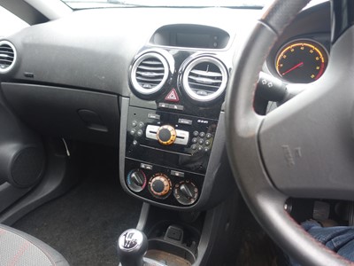 Lot 4001 - 2011 Vauxhall Corsa SXi AC 3 door hatchback in...