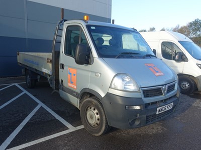 Lot 4003 - 2006 (06 plate) Vauxhall Movano 3500 CDTi long...