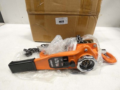 Lot 4623 - 0.75 Ton lever hoist, boxed.